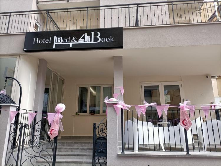 Hotel Bed & Book Rímini Exterior foto